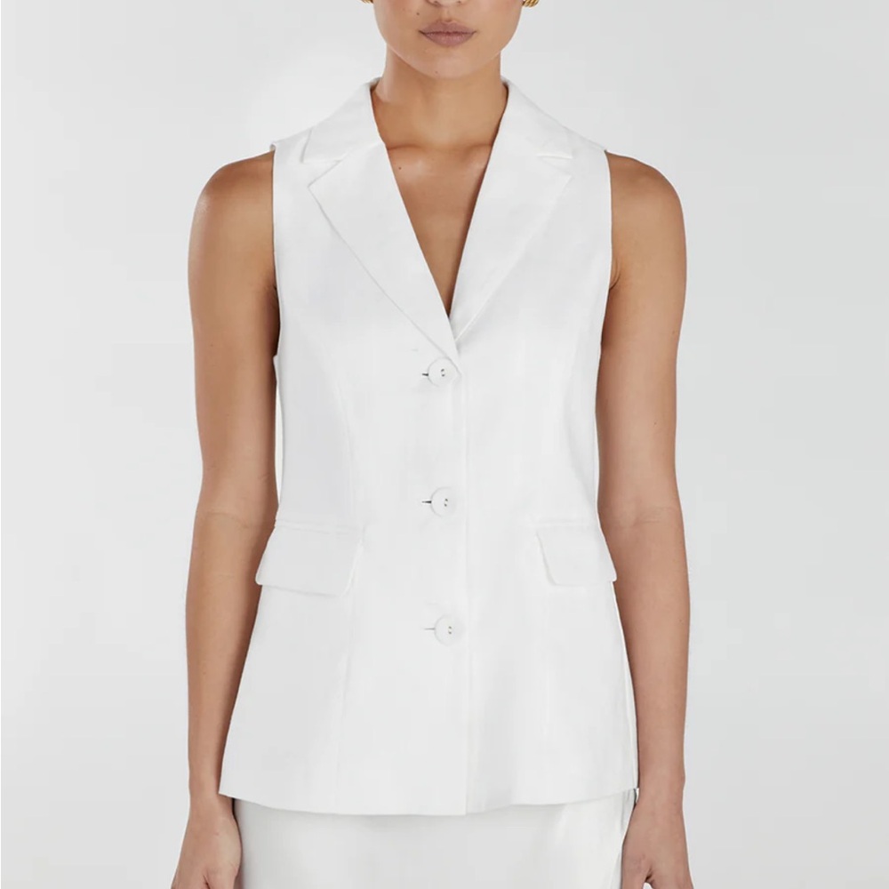 Dissh linen linen vest in white brand new with tags size 8